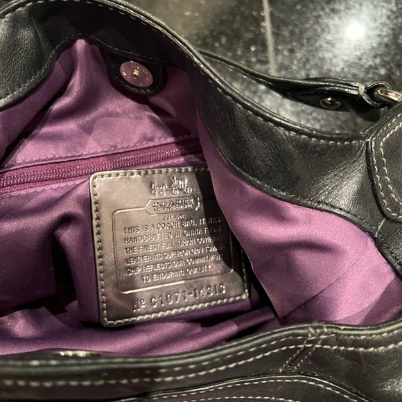 Handbag - Picture 4 of 6